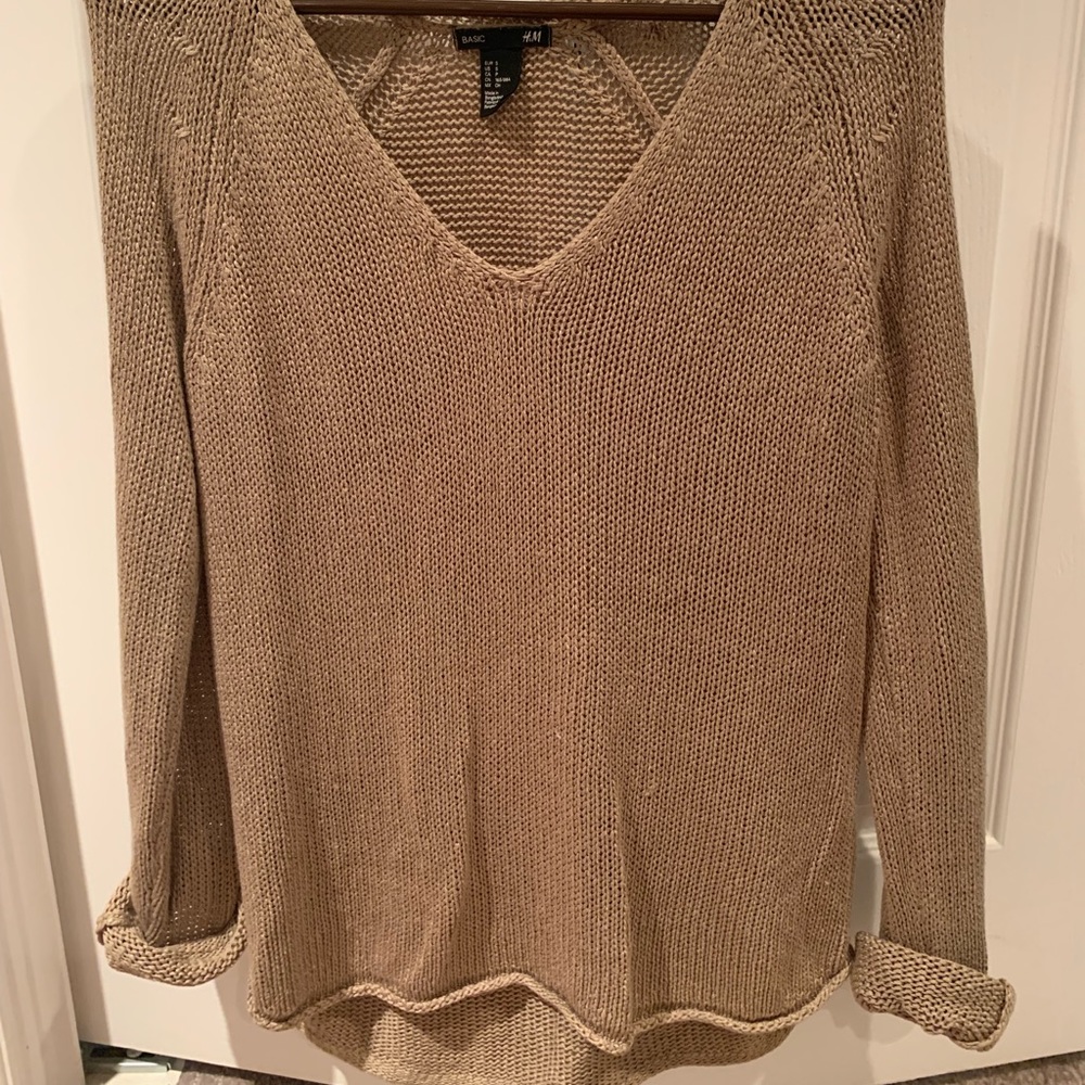 H&M tan sweater